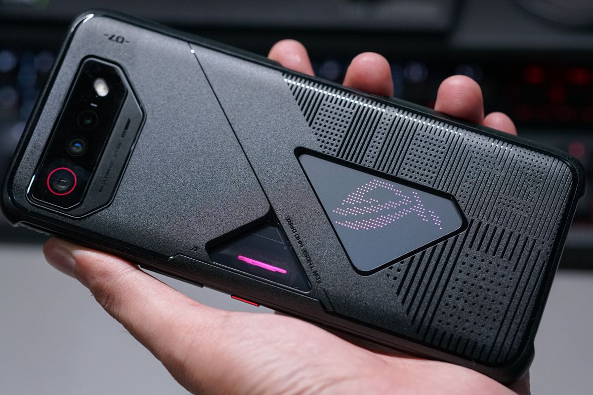 ASUS ROG Phone 7 Ultimate: Smartphone Gaming Terbaru dan Canggih